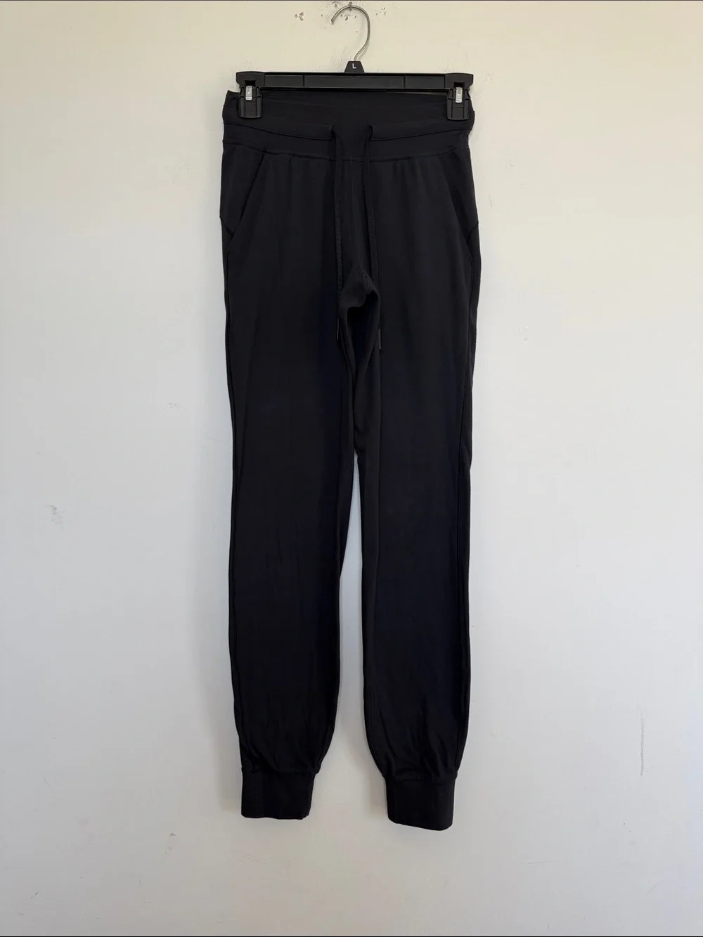 Lululemon Women’s Black Drawstring Jogger Pants